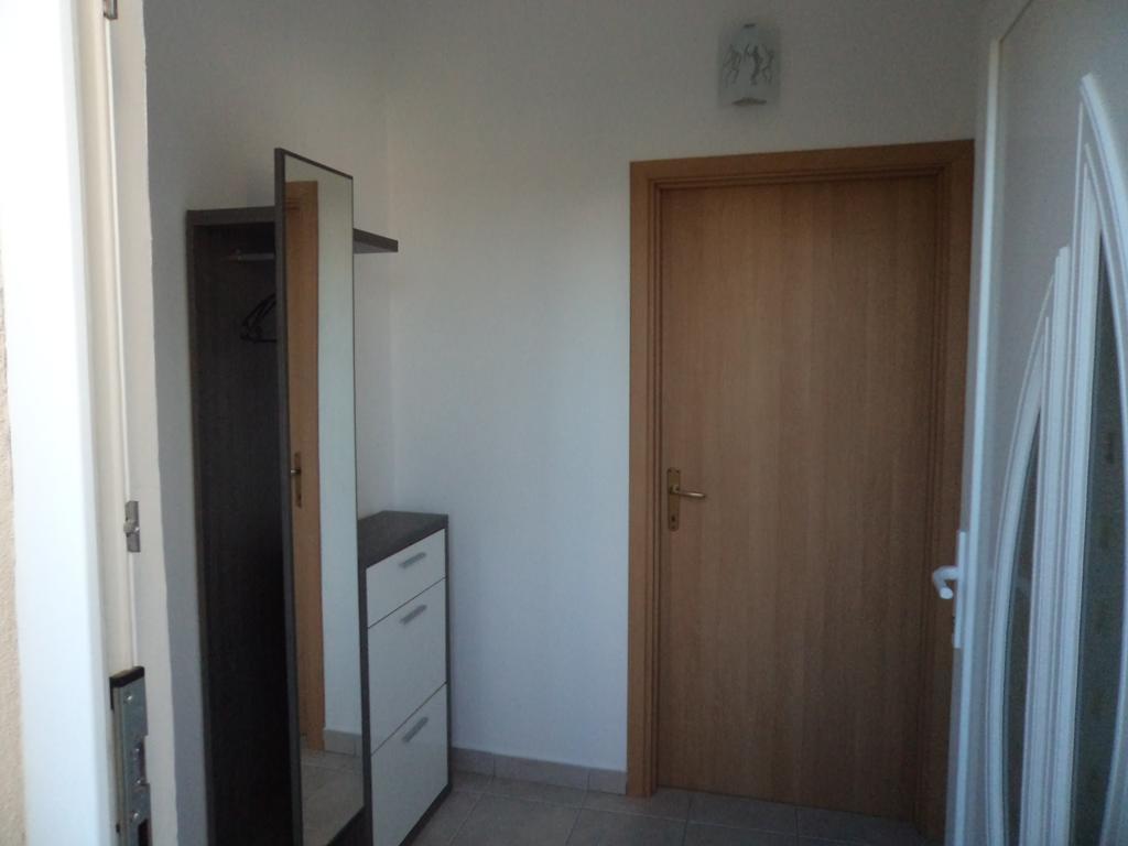 Apartment Nevena เบทินา ภายนอก รูปภาพ