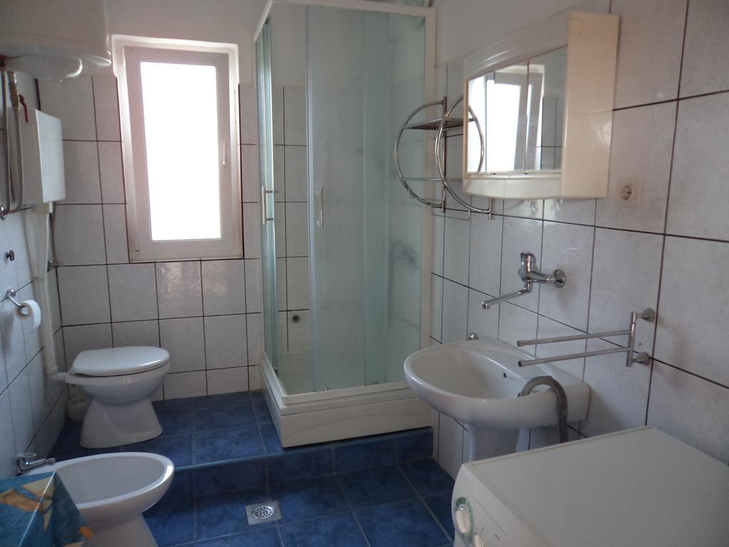 Apartment Nevena เบทินา ภายนอก รูปภาพ